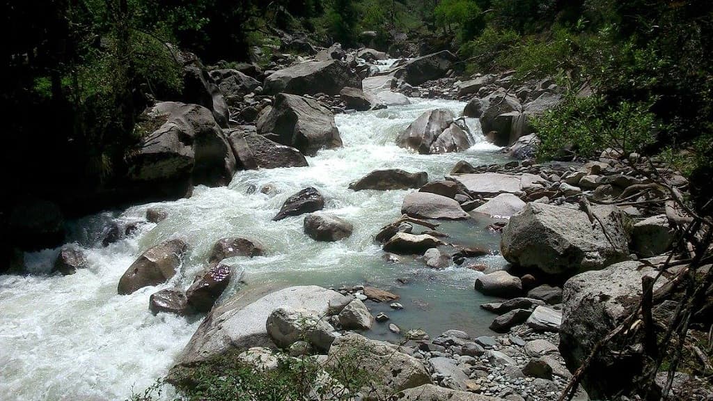 Har Ki Doon Trek supin river