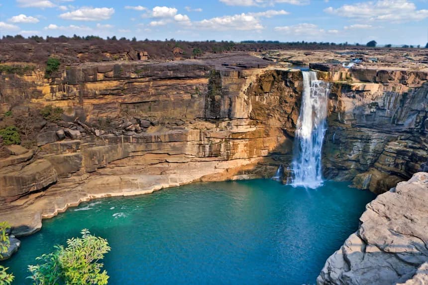 purva-waterfall-rewa